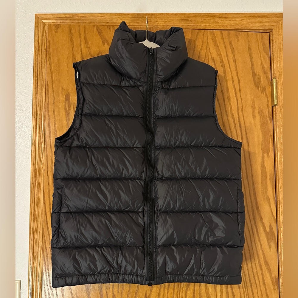 Cold Method Black Puffer Vest - NWOT - Size L